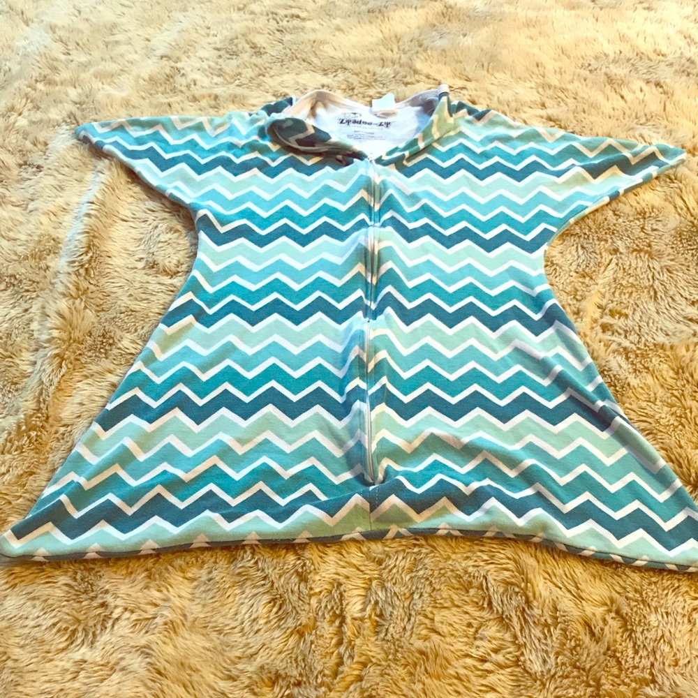 Zipadee-zip swaddle blanket size M